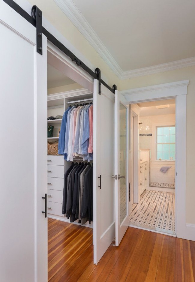 Раздвижные двери для гардеробной комнаты