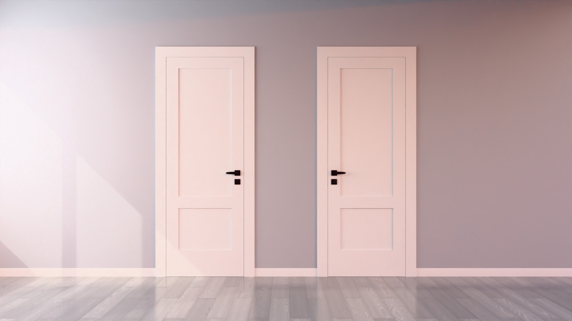 Новая модель двери с декоративной отделкой